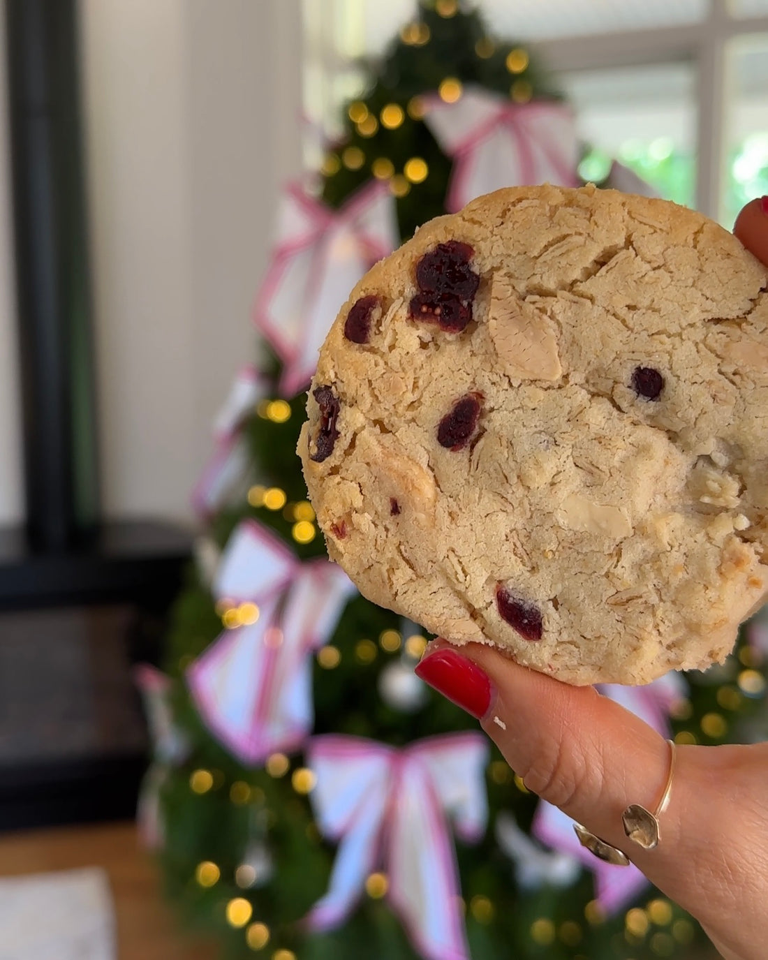 White Chocolate & Cranberry Shortbread Cookies