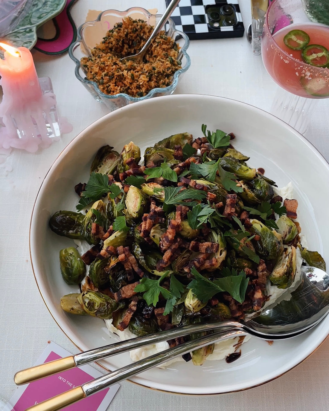 Cooked Brussels sprouts and raw Brussels sprouts